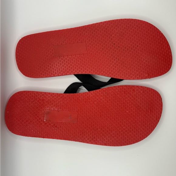The R similar flip flops - Picture 3 of 3